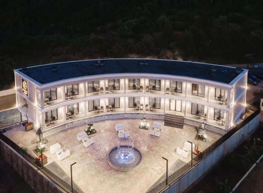 Ebbi Hotel Dhërmi Екстериор снимка
