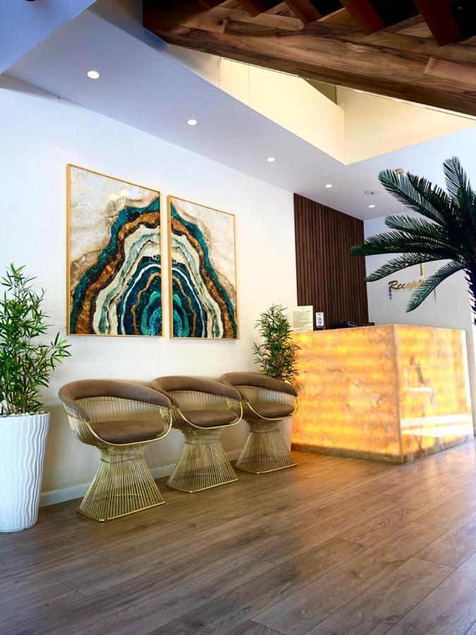 Ebbi Hotel Dhërmi Екстериор снимка