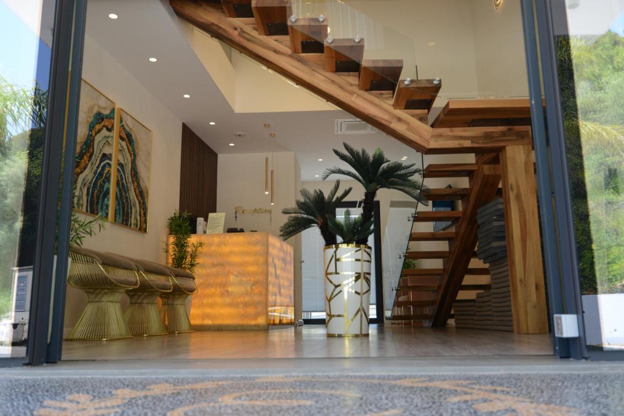 Ebbi Hotel Dhërmi Екстериор снимка